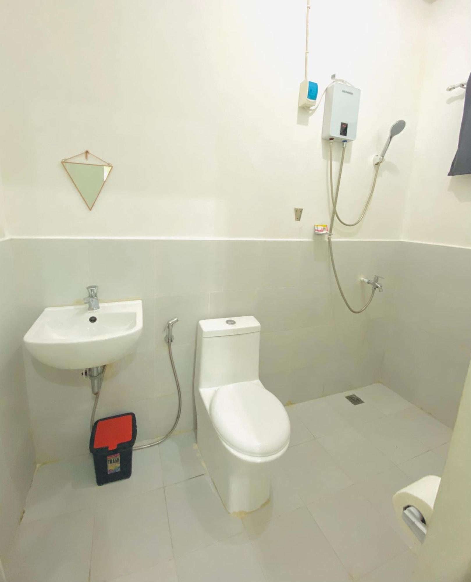Reddot Guest House General Luna  Dış mekan fotoğraf